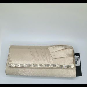 Badgley Mischka Women’s Clutch Purse